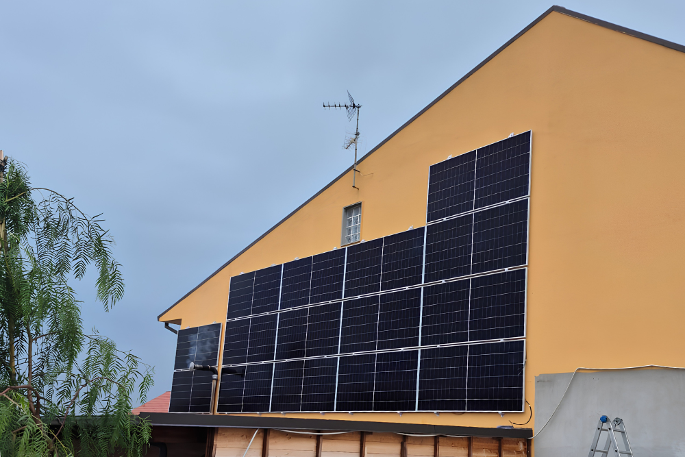 Fotovoltaico su facciata: innovazione energetica